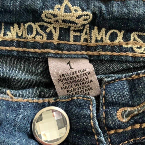 Almost Famous distressed Jeans - Picture 2 of 6